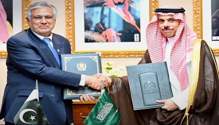 پاکستان اور سعودی عرب کا حکام اور سفارت کاروں کے لیے ویزا ختم کرنے کا اعلان