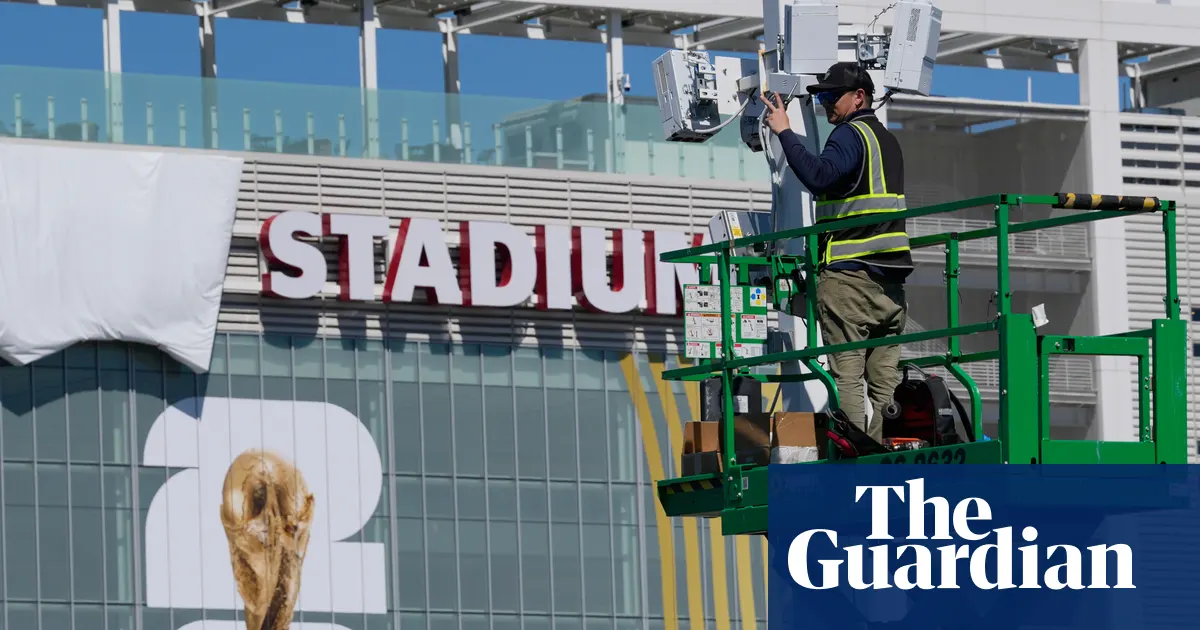 شمالی امریکہ بھر میں درجہ حرارت بڑھنے سے World Cup ورکرز کے لیے گرمی کا بحران منڈلانے لگا