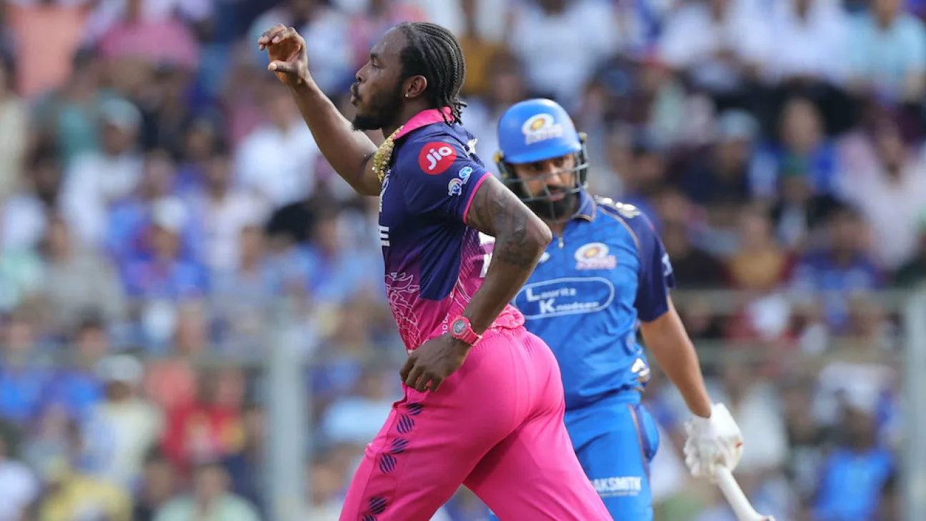 جوفرا آرچر کی شاندار کارکردگی؛ Rajasthan Royals پلے آف کی دوڑ میں شامل