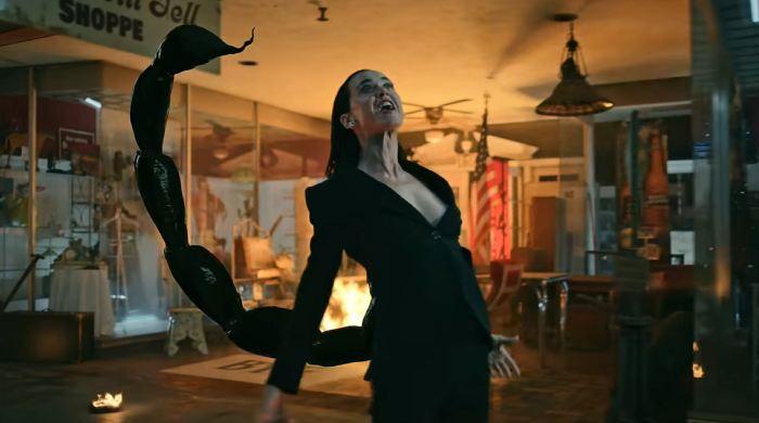 کیٹی پیری کی جذباتی واپسی 'Watch It Burn' عالمی چارٹس پر جگہ بنانے میں ناکام