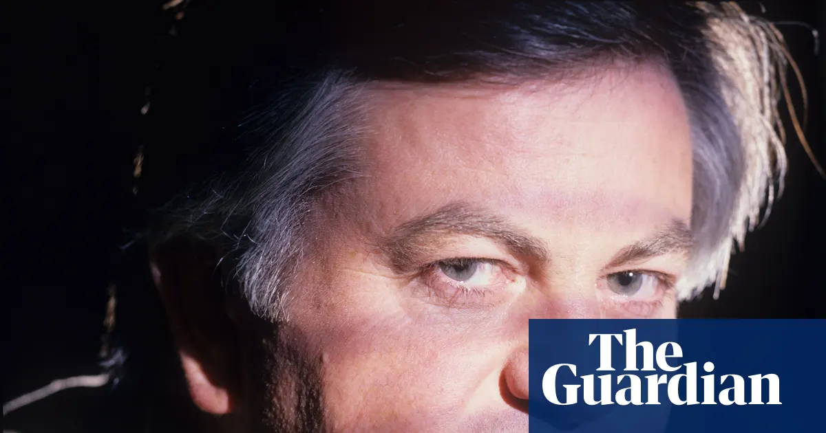 تحقیقاتی صحافت کے علمبردار Roger Cook 83 برس کی عمر میں انتقال کر گئے
