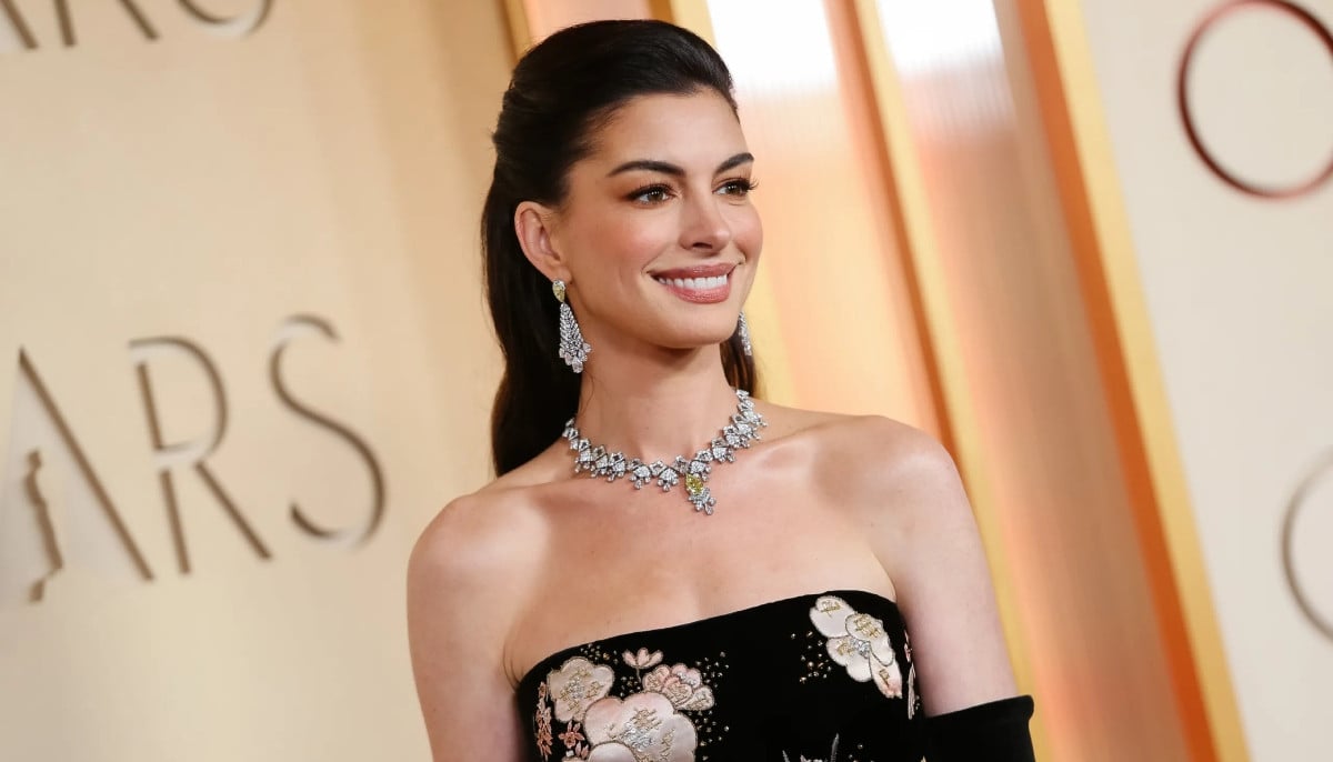 Anne Hathaway کا "ماں والا دور": ممتا کے شور شرابے اور فلمی دنیا میں خوشی کی تلاش