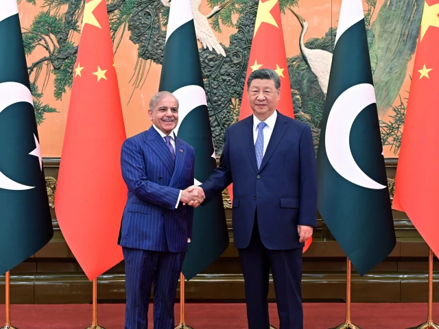 پاک چین تزویراتی اعادہ: علاقائی تبدیلیوں کے درمیان شی جن پنگ اور شہباز شریف نے دوطرفہ معاہدے پر دستخط کر دیے