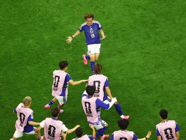 ٹیکساس میں سامورائی جذبے کی دھوم: World Cup کے سنسنی خیز مقابلے میں جاپان اور نیدرلینڈز کا ٹکراؤ