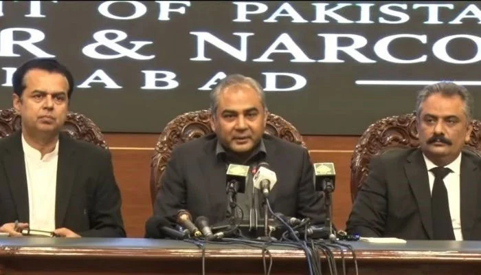 حکومت کی پی ٹی آئی مارچ روکنے کے لیے طاقت کے استعمال کی دھمکی