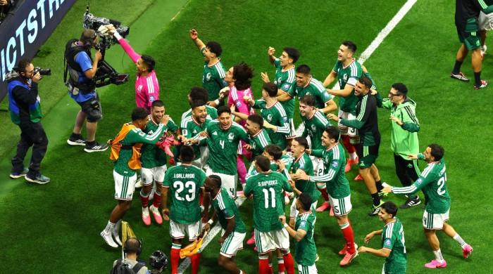 میکسیکو نے 40 سال کا انتظار ختم کر دیا، Estadio Azteca میں ورلڈ کپ ناک آؤٹ کی تاریخی فتح