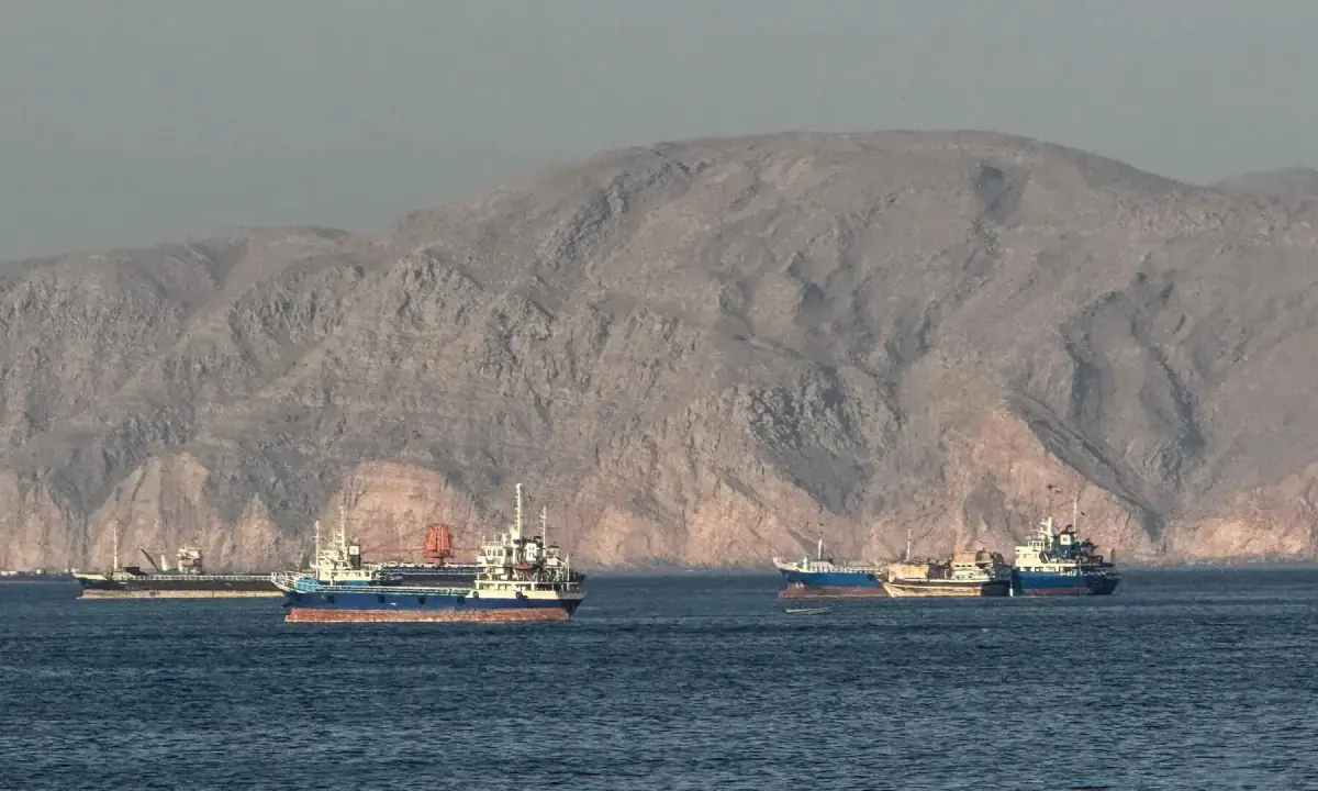 بحرانِ Hormuz: ایرانی بحری سیز فائر کی خلاف ورزی، قطری LNG ٹینکر پر حملہ