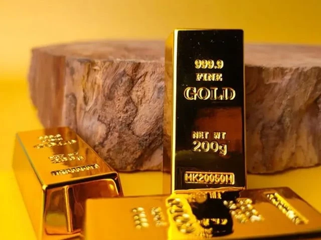 سونے کی قیمتیں تاریخی بلندیوں سے نیچے، مالی سال 26 کے اختتام پر 21 فیصد منافع