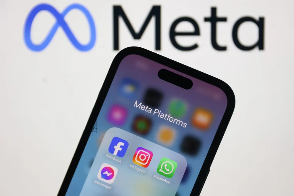 Meta AI نوجوانوں کی بحرانی گفتگو پر والدین کو الرٹ کرے گا