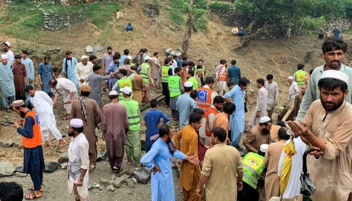 خیبر پختونخوا میں شدید طوفان سے تباہی، انفراسٹرکچر کی کمزوریاں سامنے آ گئیں