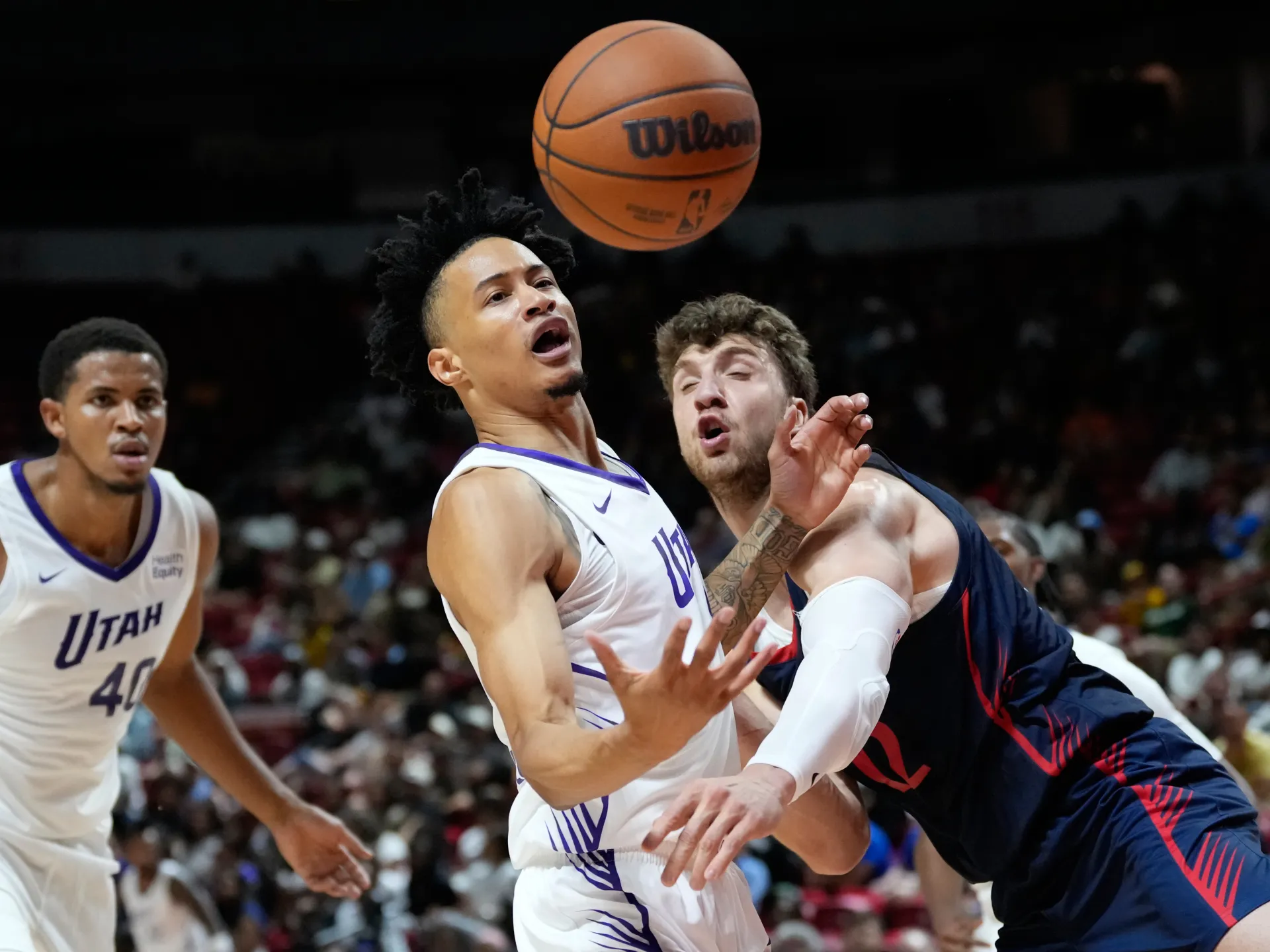 NBA کیریئر خطرے میں: Summer League میں انجری کے بعد Trey Alexander کو اسٹریچر پر لے جایا گیا