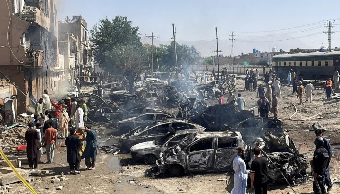 کوئٹہ میں ٹرین میں ہولناک دھماکہ، بلوچستان میں شورش کی لہر میں شدت کا اشارہ