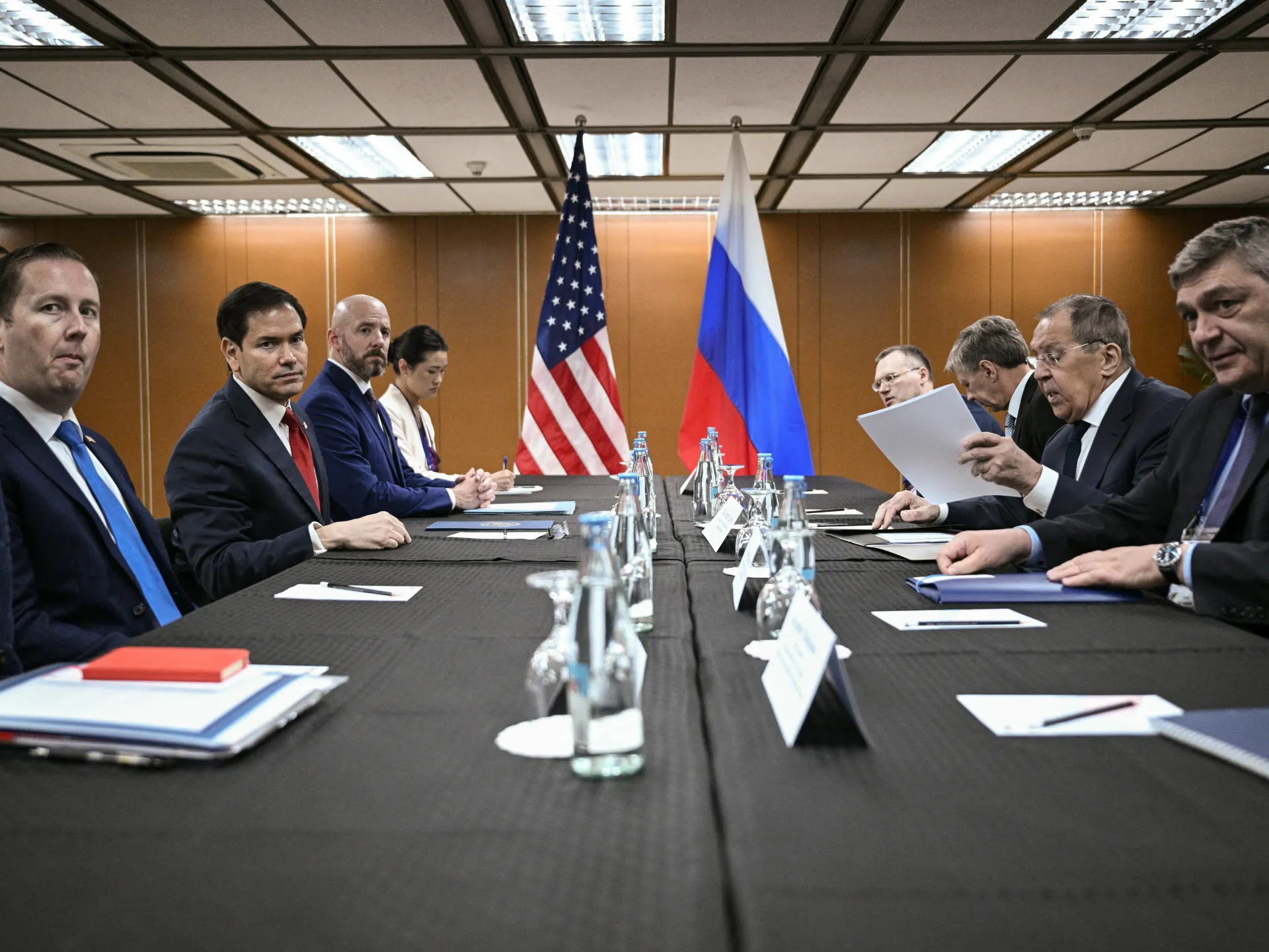 یوکرین جنگ میں تعطل: منیلا میں Marco Rubio اور Sergey Lavrov کا آمنا سامنا